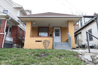 Maple Avenue Apartments in Independence, MO - Building Photo - Building Photo