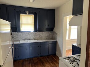 817 6th St in Lake Charles, LA - Building Photo - Building Photo