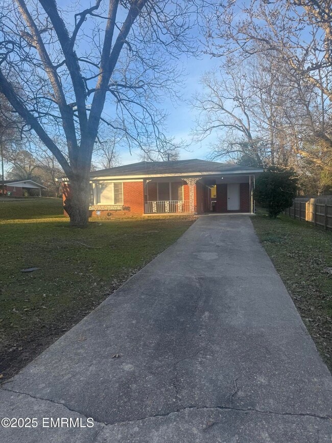 property at 4116 19th St