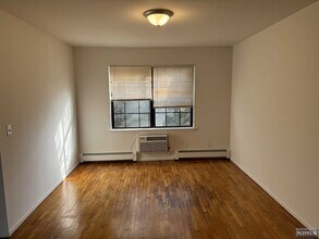 244 Collignon Way, Unit 2B in River Vale, NJ - Building Photo - Building Photo