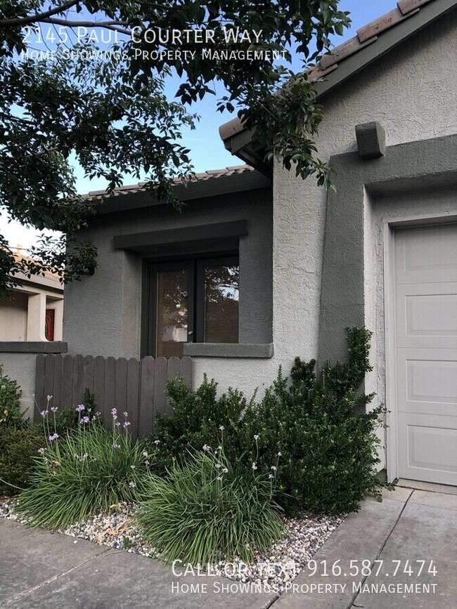 2145 Paul Courter Way in Sacramento, CA - Building Photo - Building Photo