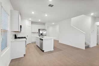 153 Rodney Boat Rd in Kyle, TX - Building Photo - Building Photo