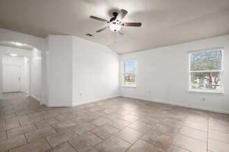 101 Song Sparrow Cv in Kyle, TX - Building Photo - Building Photo