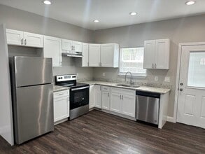 4100 N Ocoee St in Cleveland, TN - Building Photo - Building Photo
