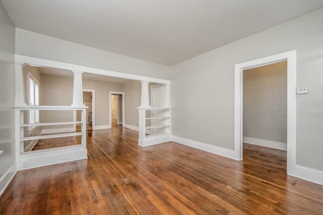 1331 N Waco Ave in Wichita, KS - Building Photo - Building Photo