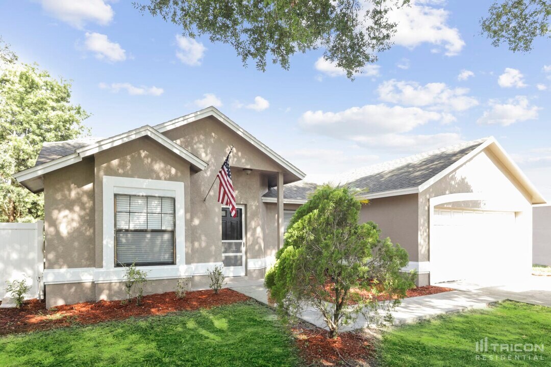 714 49th St E in Bradenton, FL - Building Photo