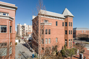 1900 Vermont Ave NW in Washington, DC - Building Photo - Building Photo