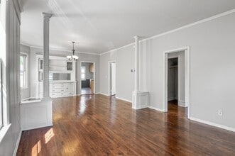 1326 Monroe St NE in Minneapolis, MN - Building Photo - Building Photo