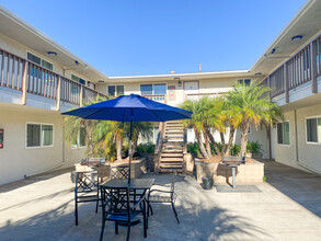 Nautilus Rental Homes in Oxnard, CA - Foto de edificio - Building Photo