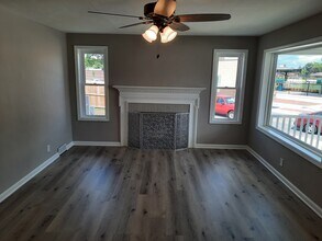 2115 Main St, Unit 2115 in Lafayette, IN - Building Photo - Building Photo