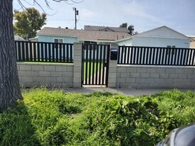 7949 Clearfield Ave in Panorama City, CA - Building Photo