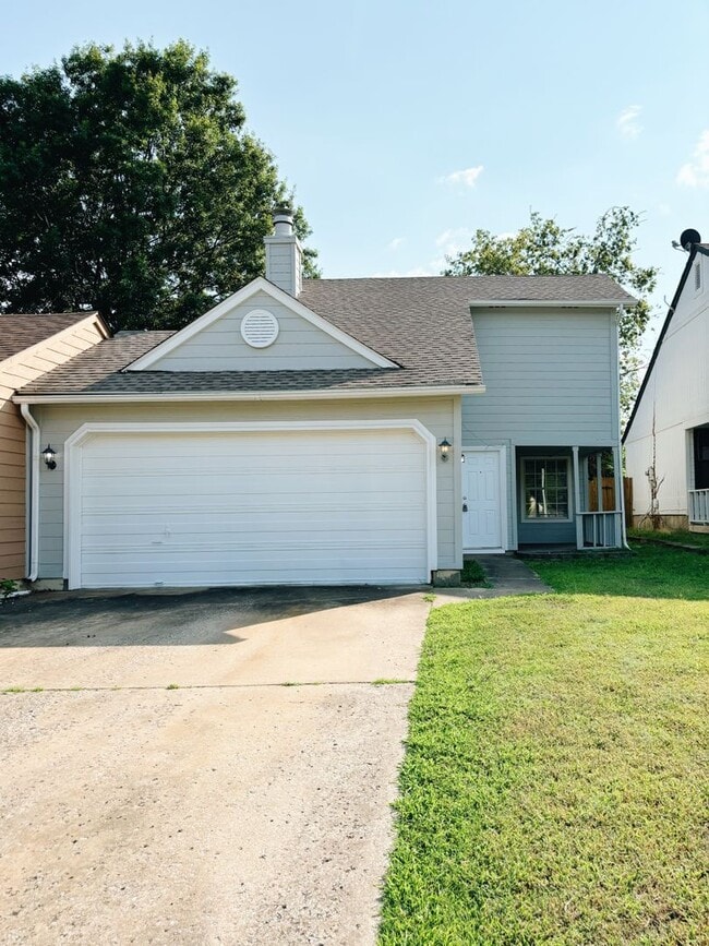 property at 4736 S Ironwood Ave