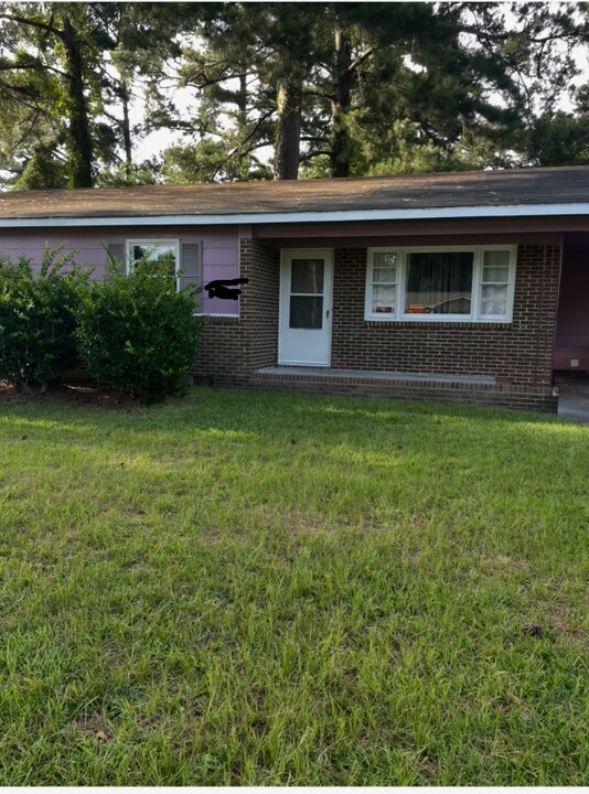 6316 Brussels Ct in Fayetteville, NC - Building Photo