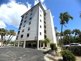 6891 Estero Blvd, Unit 331 in Fort Myers Beach, FL - Building Photo