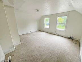 300 West St in Berea, OH - Building Photo - Building Photo