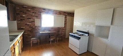 72 Brothers Ln, Unit 1-A in Pueblo, CO - Foto de edificio - Building Photo