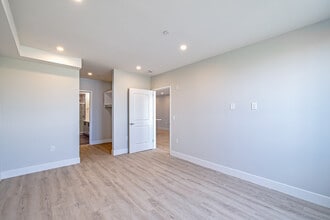 Skylar Lofts in Jersey City, NJ - Foto de edificio - Interior Photo