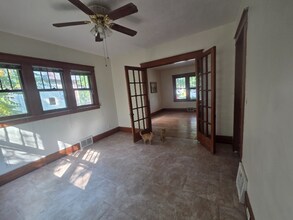 1907 N Oakley St in Saginaw, MI - Building Photo - Building Photo