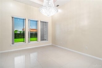 905 Villa Del Prado in Donna, TX - Building Photo - Building Photo