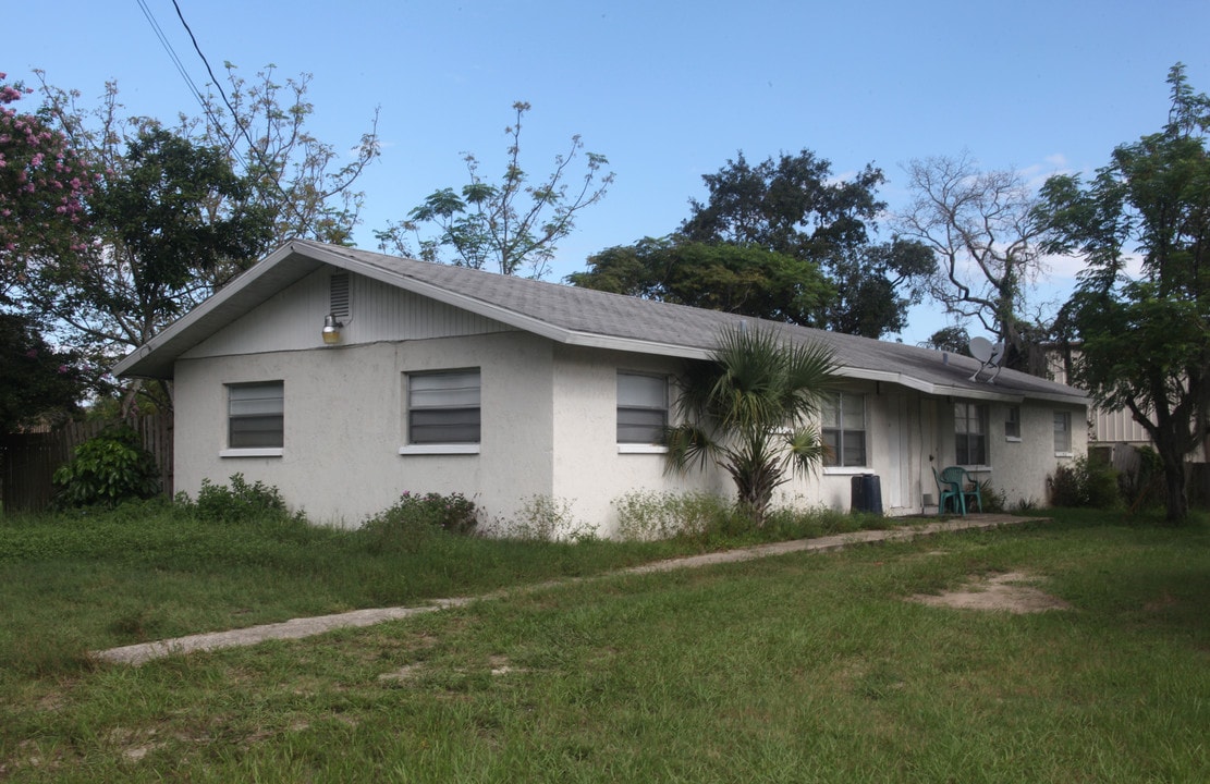 204 Jeru Blvd in Tarpon Springs, FL - Building Photo