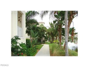 20061 Sanibel View Cir in Ft. Myers, FL - Building Photo - Building Photo