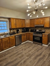 38 S Gates Ave in Kingston, PA - Foto de edificio - Building Photo