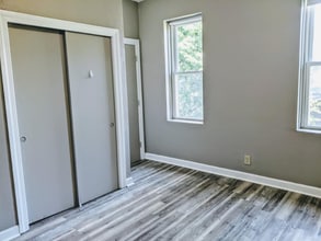 1862 Beacon St in Brookline, MA - Foto de edificio - Building Photo