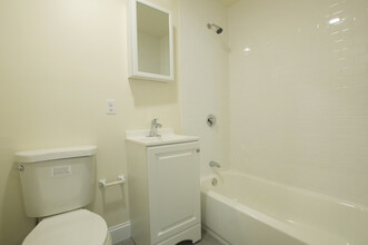 505 E Broadway, Unit 3 in Boston, MA - Building Photo - Building Photo