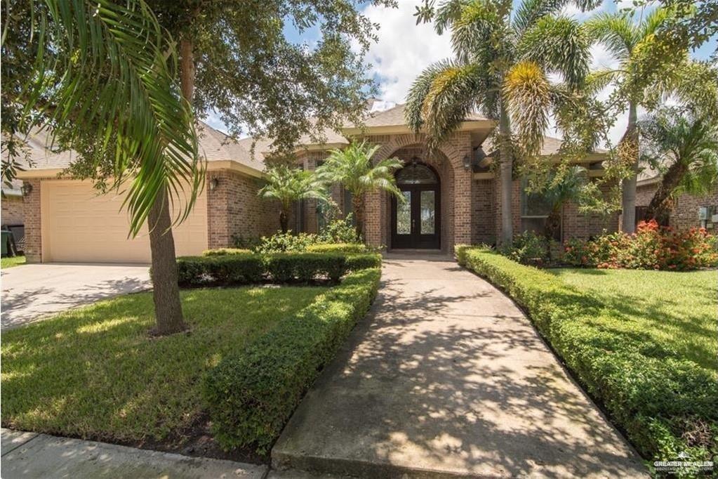 29 San Rodrigo in Mission, TX - Building Photo