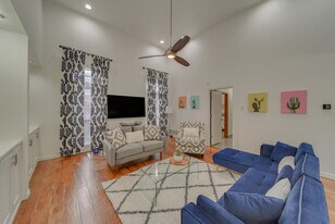 1507 Broadmoor Dr in Richardson, TX - Building Photo