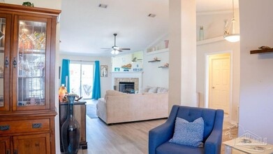 2661 Hidden Estates Cir in Navarre, FL - Building Photo - Building Photo