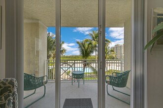 350 N Federal Hwy, Unit 705 in Boynton Beach, FL - Foto de edificio - Building Photo