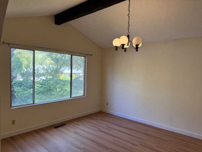 3953 Campolindo Dr in Moraga, CA - Building Photo - Building Photo