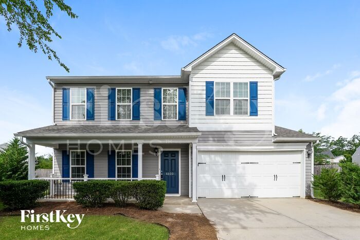 6600 Maderia Ct in Whitsett, NC - Building Photo
