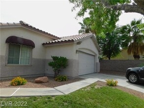 1155 Sierra Laurel Ct in Henderson, NV - Building Photo - Building Photo