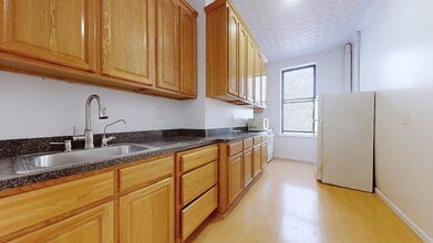 Lexington Avenue, Unit 3 in New York, NY - Foto de edificio - Building Photo