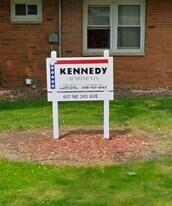 607 NE 3rd Ave in Aledo, IL - Building Photo