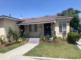 5501 Orange Ave in Long Beach, CA - Building Photo