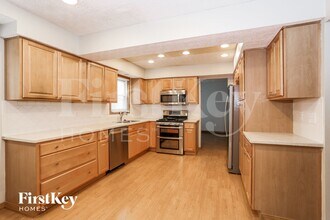 2049 Stowbridge Rd in Dublin, OH - Building Photo - Building Photo