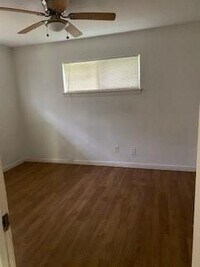 5122 Clover St photo'