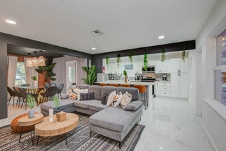 9406 Opelika St in Houston, TX - Building Photo - Building Photo