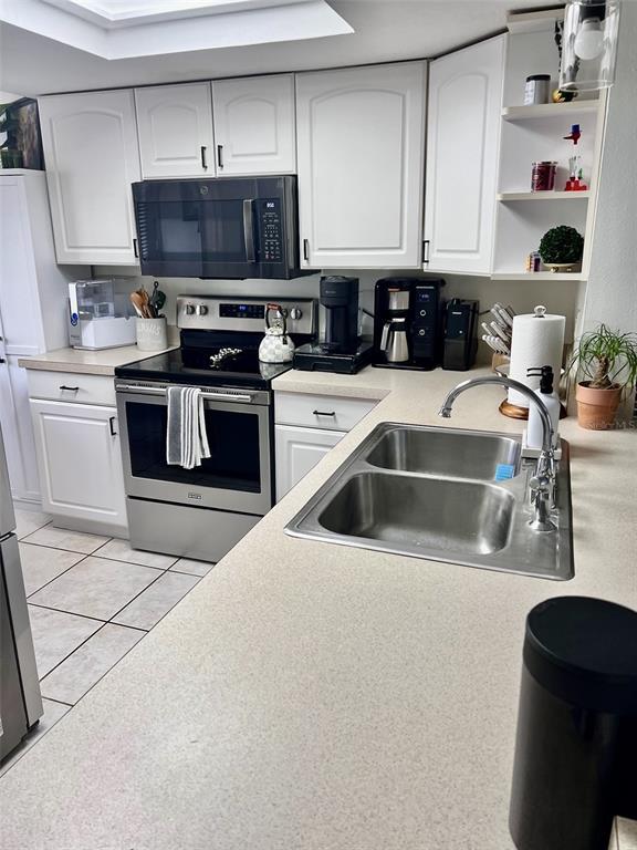 16636 Brigadoon Dr in Tampa, FL - Building Photo - Building Photo