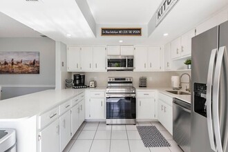 1630 Shaker Cir in Wellington, FL - Building Photo - Building Photo