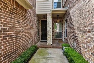 2966 Tuscany Way in Lewisville, TX - Building Photo - Building Photo