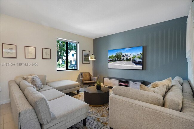 20648 NE 7th Pl in Miami, FL - Foto de edificio - Building Photo