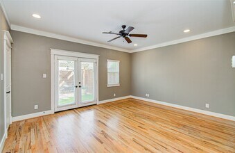 1034 Dunbar St in Houston, TX - Building Photo - Building Photo