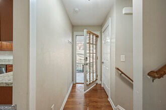 3823 Kingswood Dr in Decatur, GA - Building Photo - Building Photo