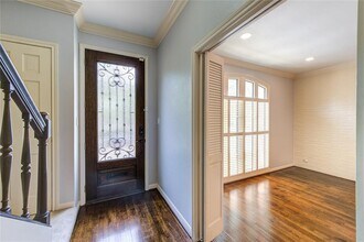 7530 Del Monte Dr in Houston, TX - Building Photo - Building Photo