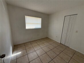 20150 Ventura Ave in Port Charlotte, FL - Building Photo - Building Photo