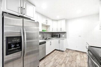 1516 SW 24th St in Fort Lauderdale, FL - Foto de edificio - Building Photo